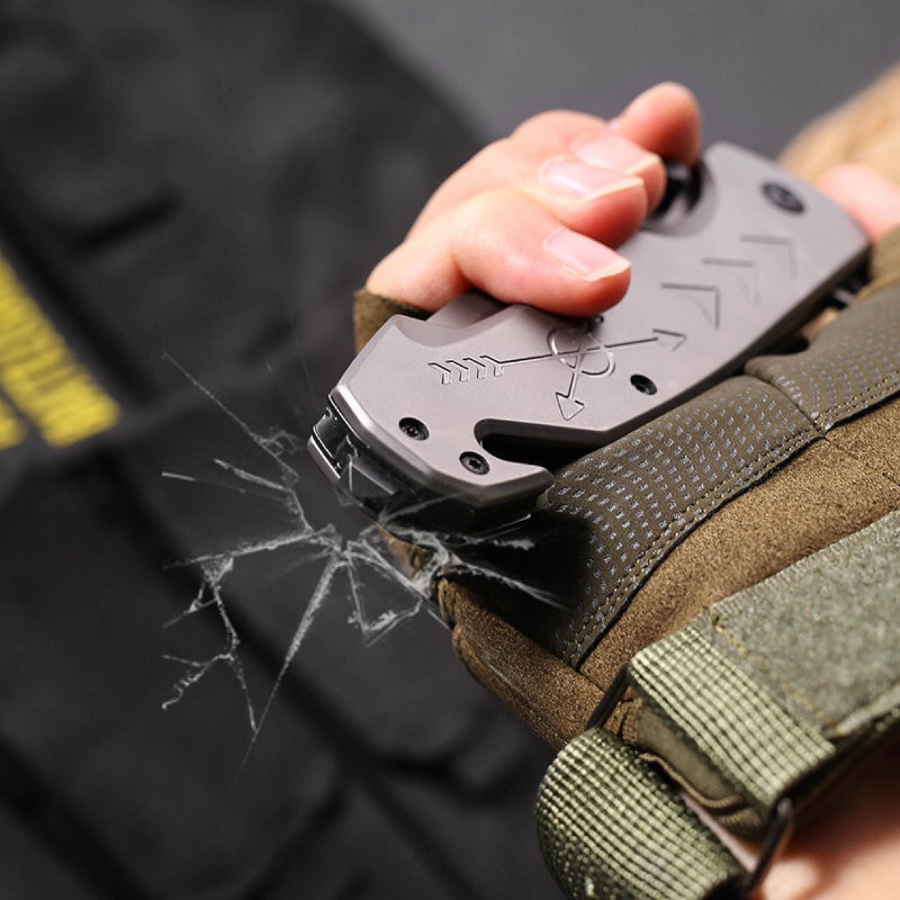 Browning FA18 Tactical Folding Knife Multifunctional Self-Defense EDC Camping Hunting Survival Portable Pocket Military Knives